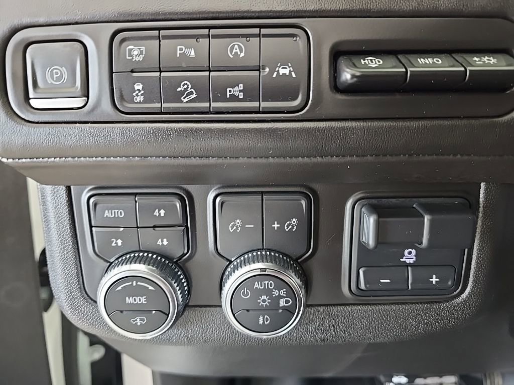 Used 2023 GMC Yukon XL Denali Ultimate w/ LPO, Floor Liner Package image 25