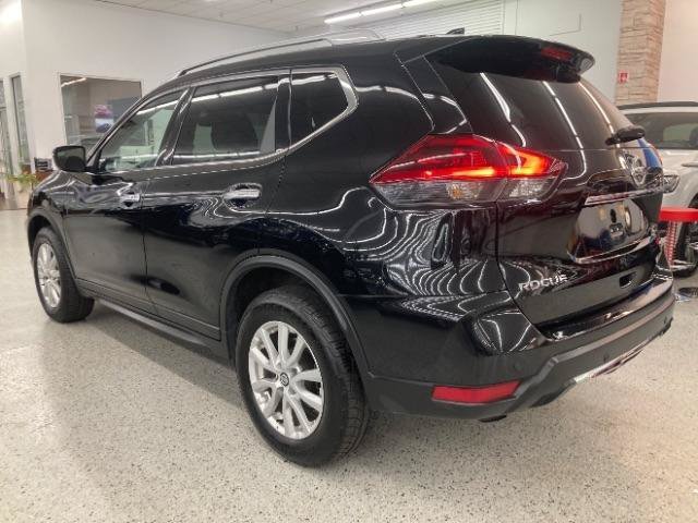 Used 2020 Nissan Rogue SV AWD/4WD image 6