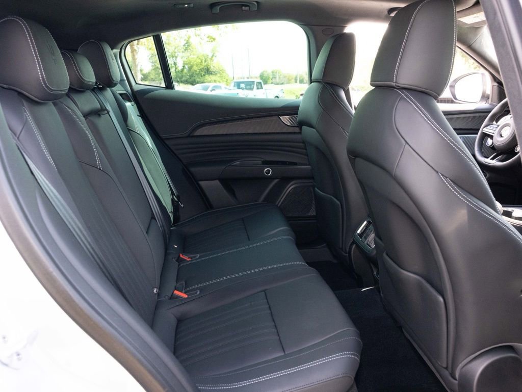 New 2025 Maserati Grecale GT image 43