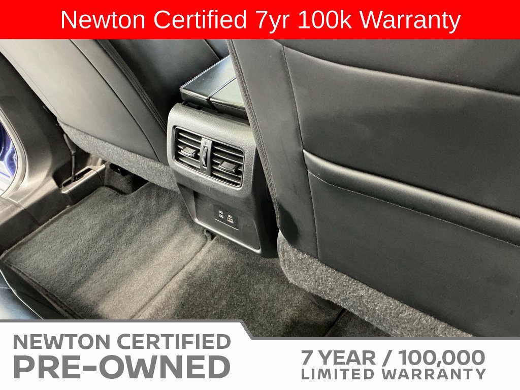 Used 2023 Nissan Rogue SV w/ SV Premium B Package FWD image 18