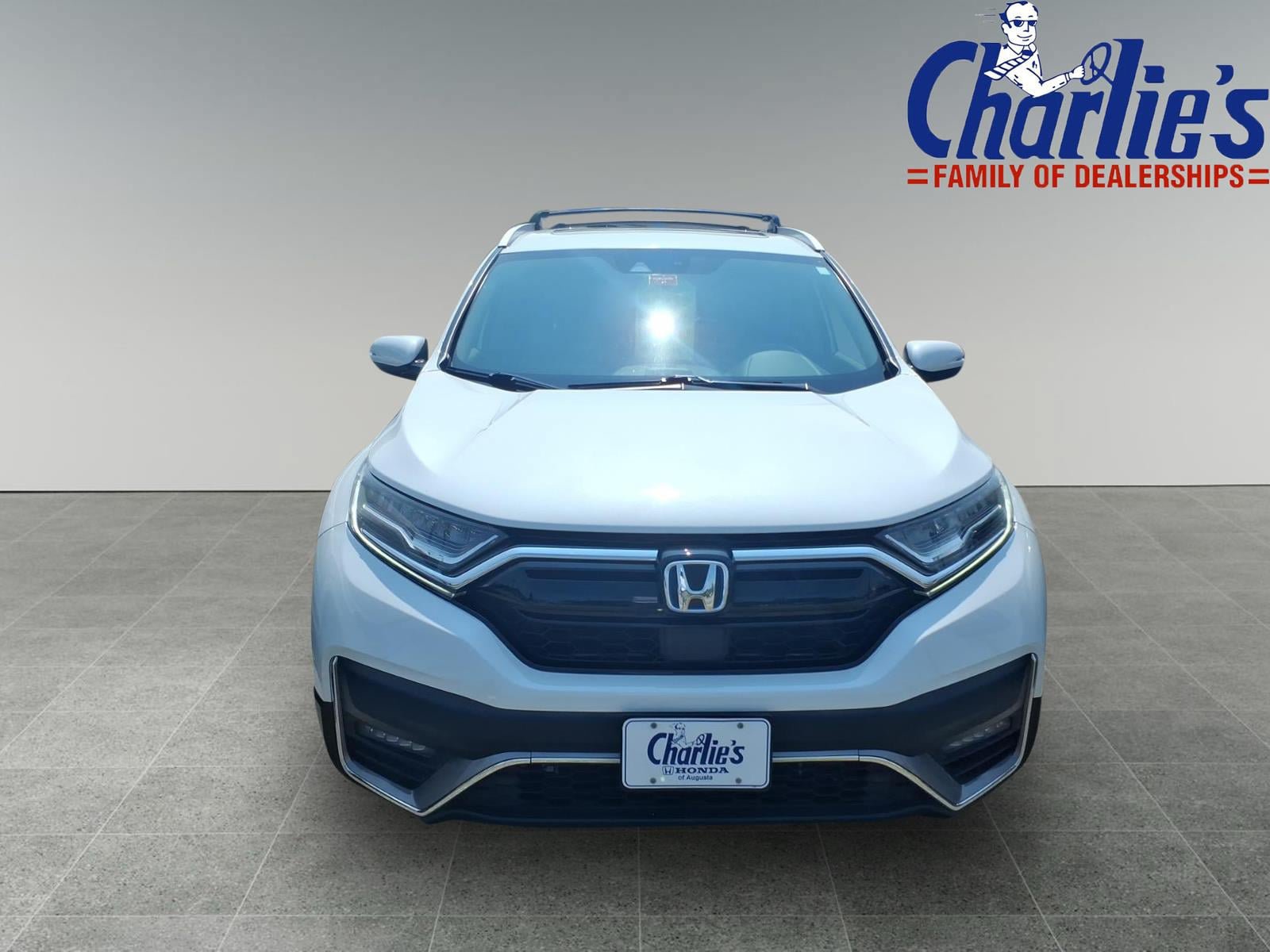 Used 2022 Honda CR-V Touring image 2
