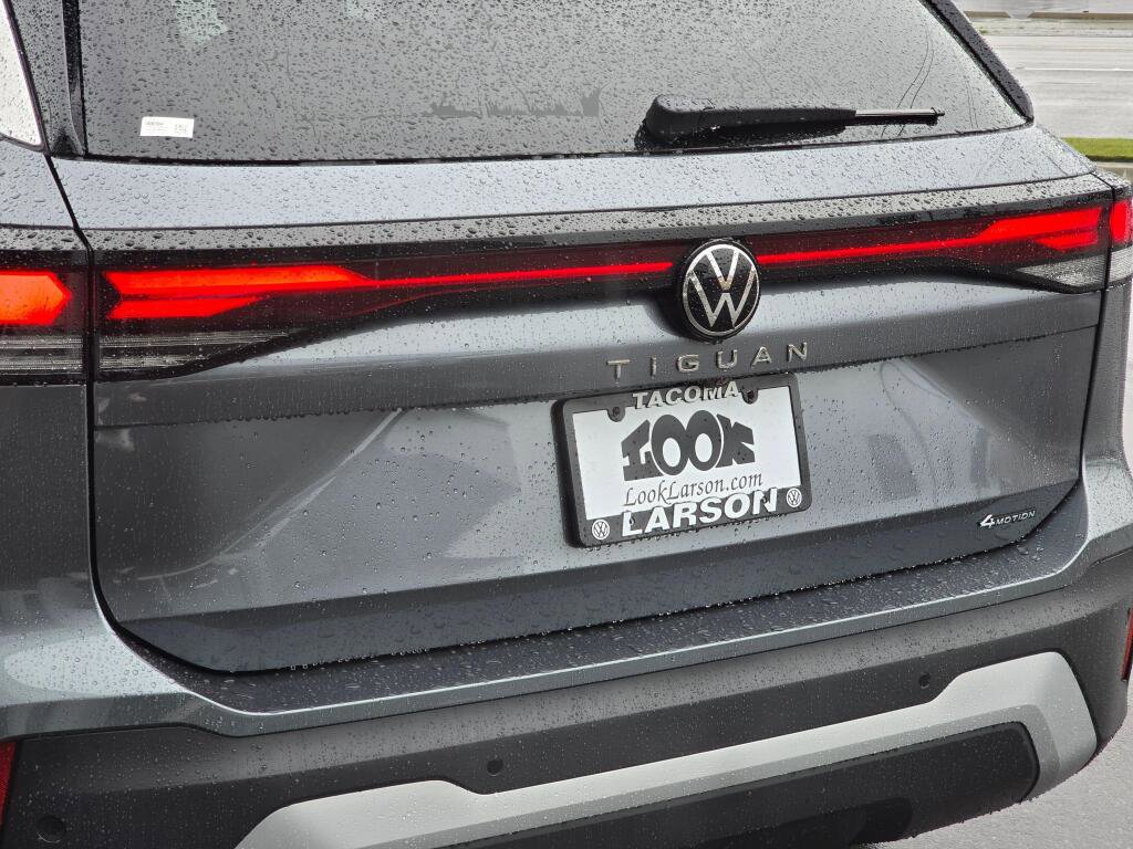New 2026 Volkswagen Tiguan S image 13