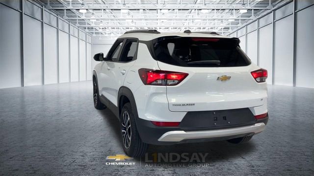 Used 2025 Chevrolet TrailBlazer LT FWD image 8
