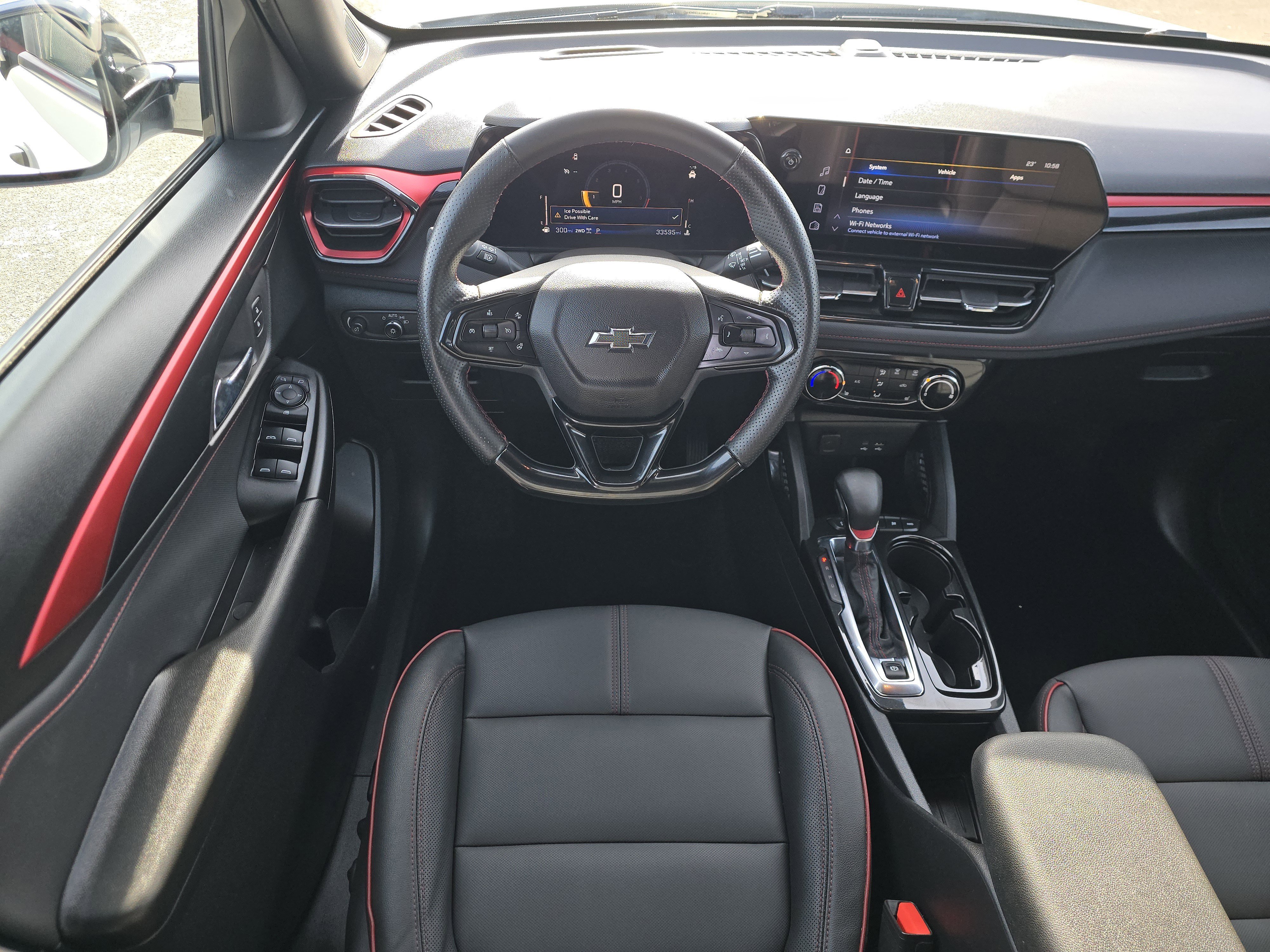 Used 2024 Chevrolet TrailBlazer RS image 19