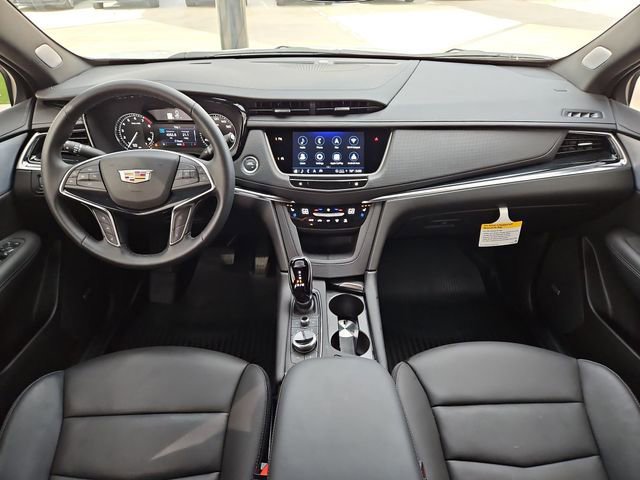 New 2025 Cadillac XT5 Premium Luxury image 13