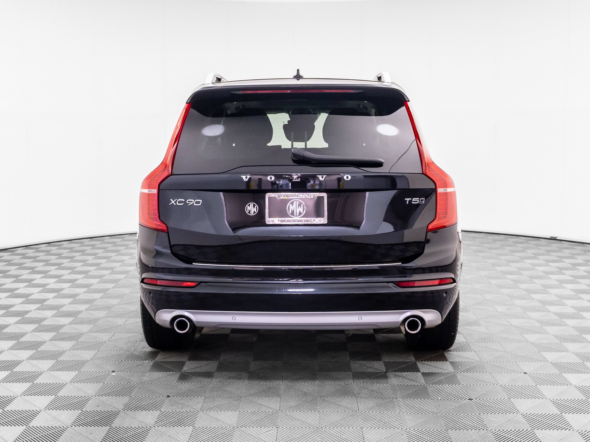 Used 2019 Volvo XC90 T5 Momentum w/ Multimedia Package AWD/4WD image 5