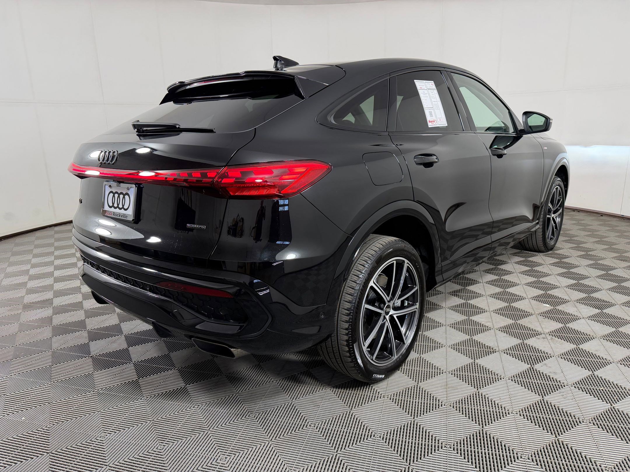 New 2026 Audi Q5 Premium Plus AWD/4WD image 9