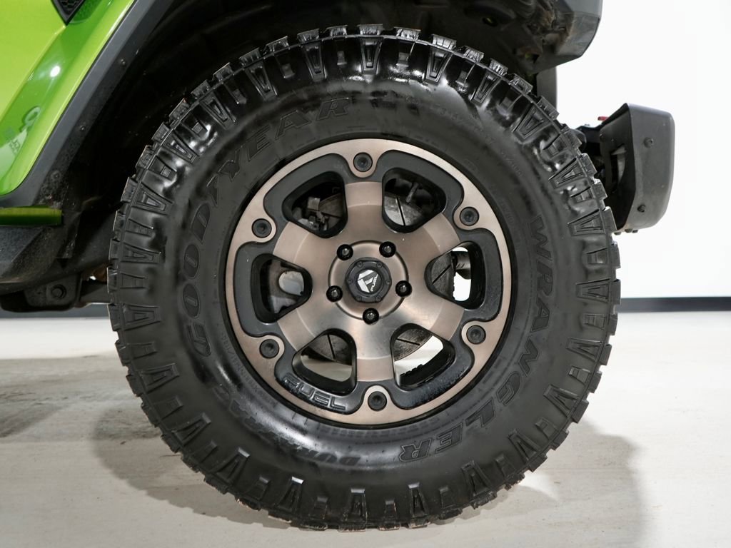 Used 2019 Jeep Wrangler Unlimited Rubicon w/ Dual Top Group image 32