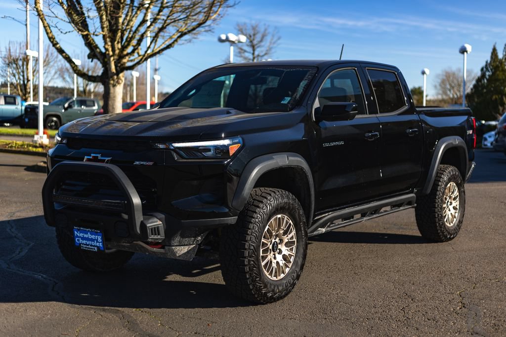 New 2026 Chevrolet Colorado ZR2 w/ Off-Road Front Bumper Package AWD/4WD image 4