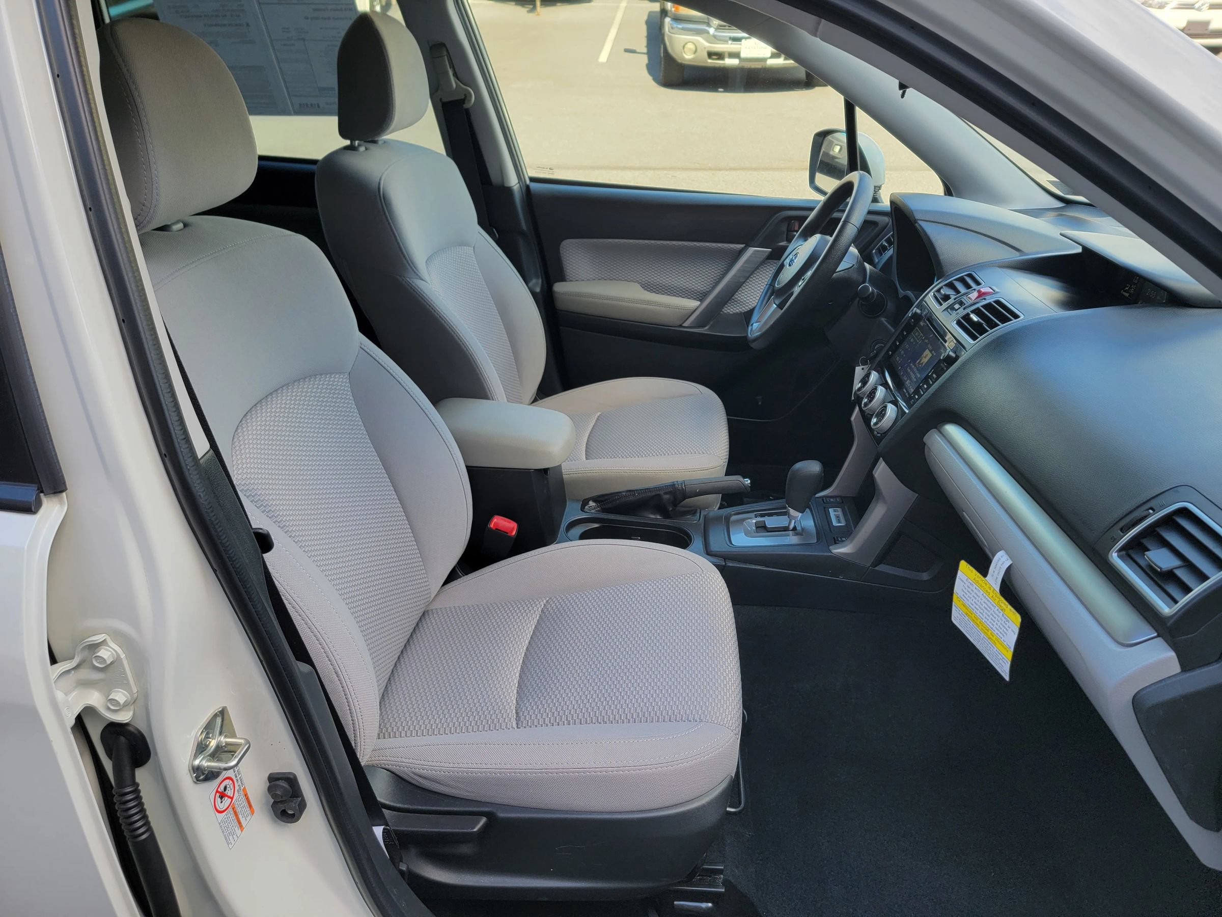 Used 2018 Subaru Forester 2.5i Premium AWD/4WD image 16