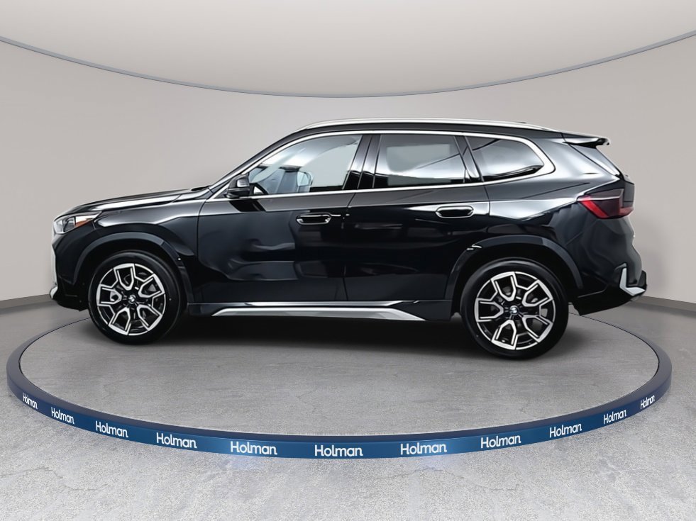 New 2026 BMW X1 xDrive28i w/ Convenience Package image 2