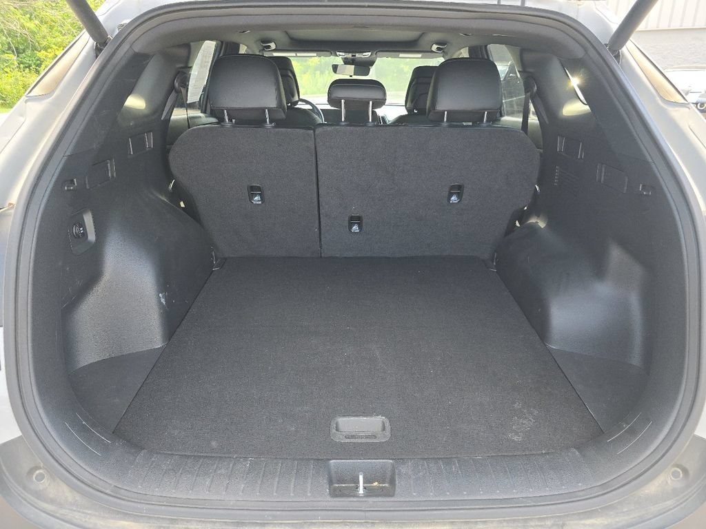 Used 2025 Kia Sportage X-Line w/ Premium Package AWD/4WD image 18