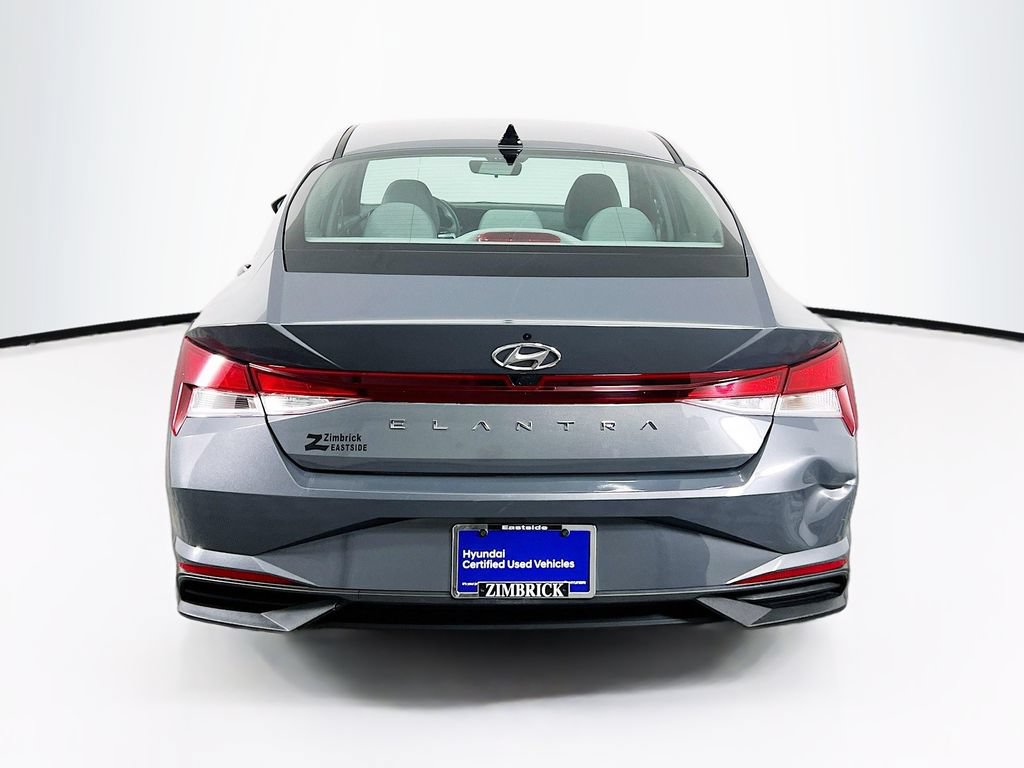 Certified 2023 Hyundai Elantra SEL w/ Convenience Package FWD image 6