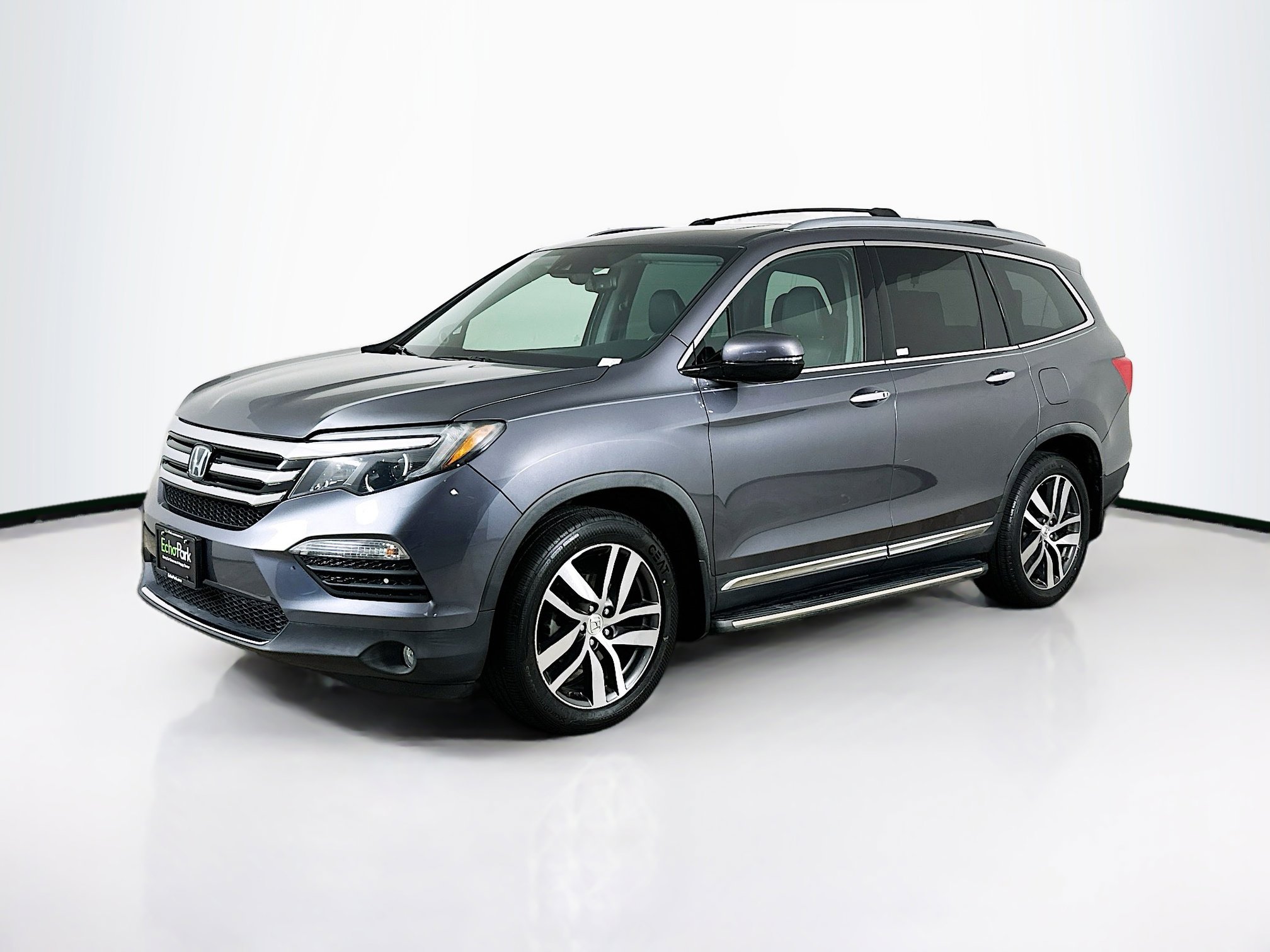 Used 2018 Honda Pilot Elite image 3