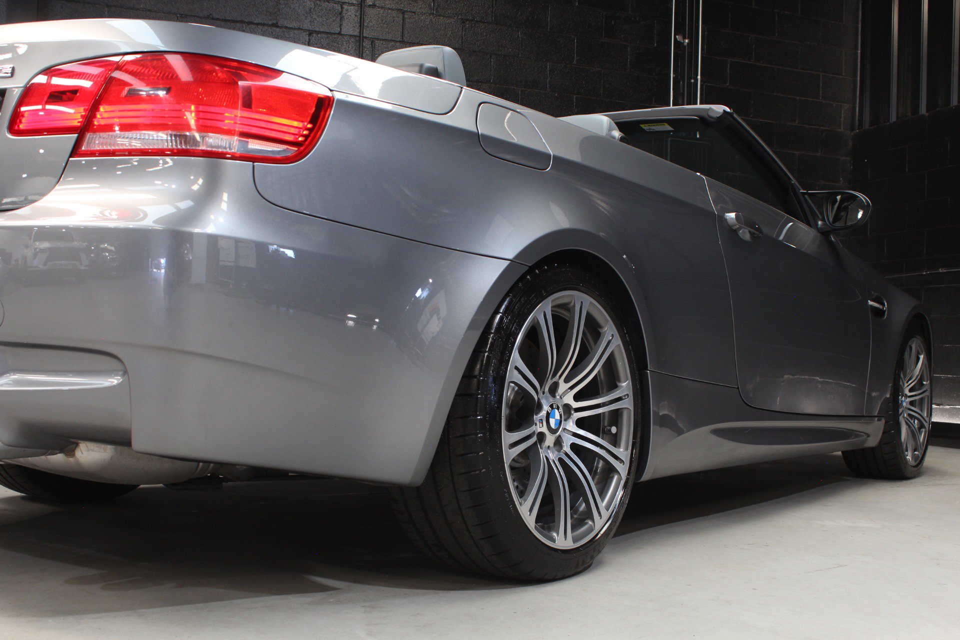 Used 2008 BMW M3 Convertible w/ Premium Pkg RWD image 26