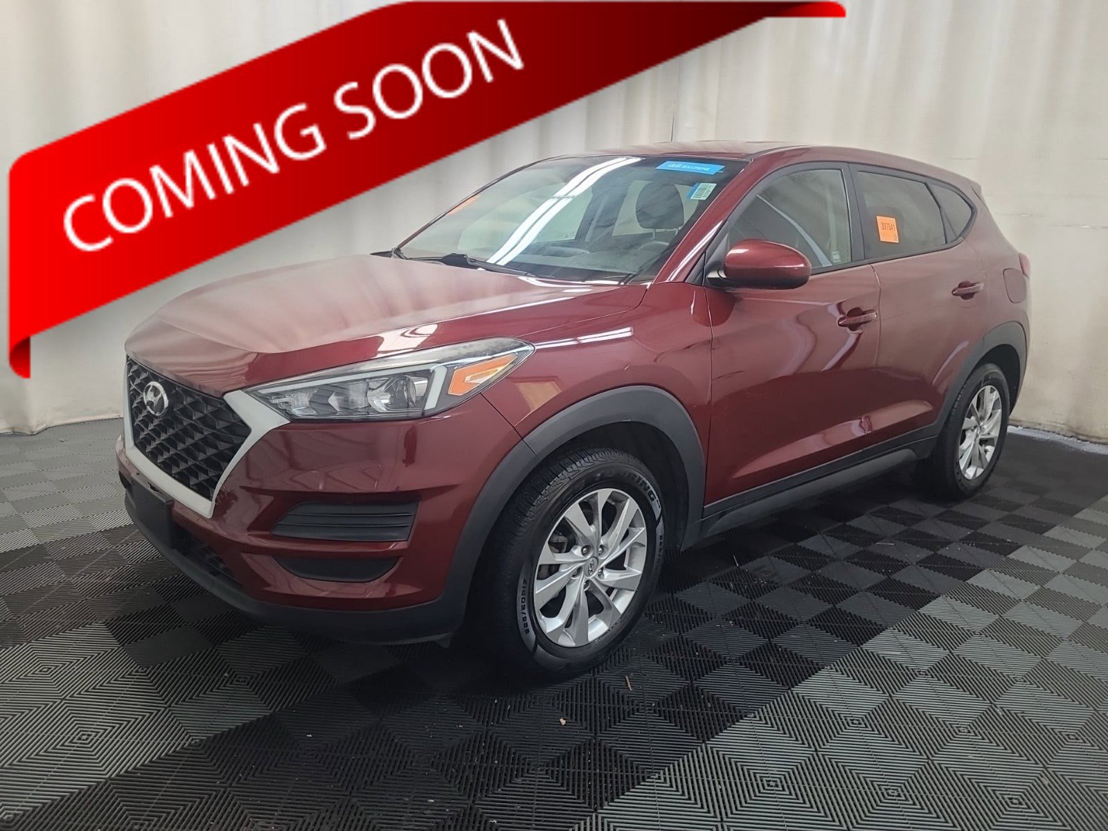 Used 2020 Hyundai Tucson SE image 1