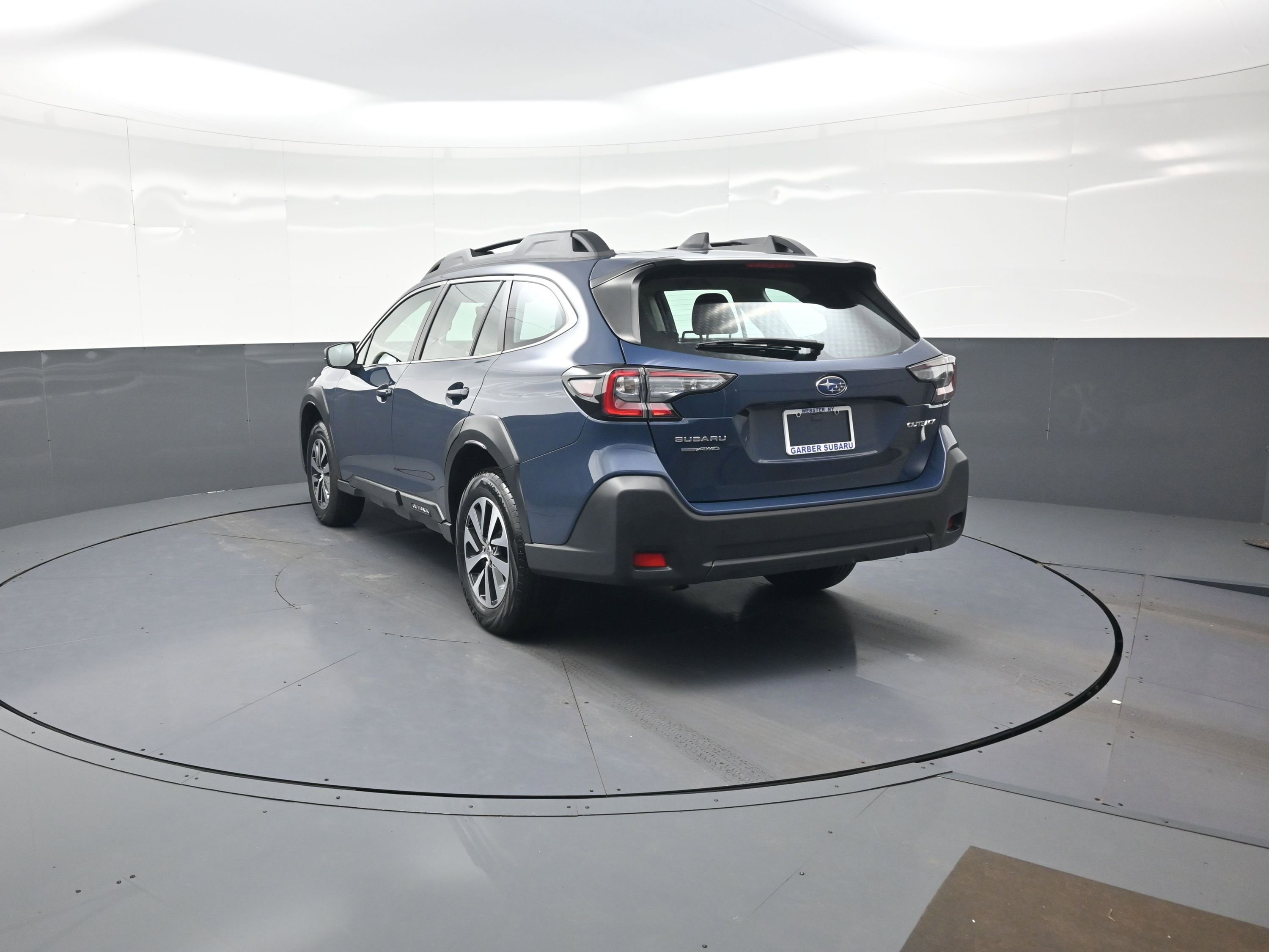 Used 2025 Subaru Outback image 5