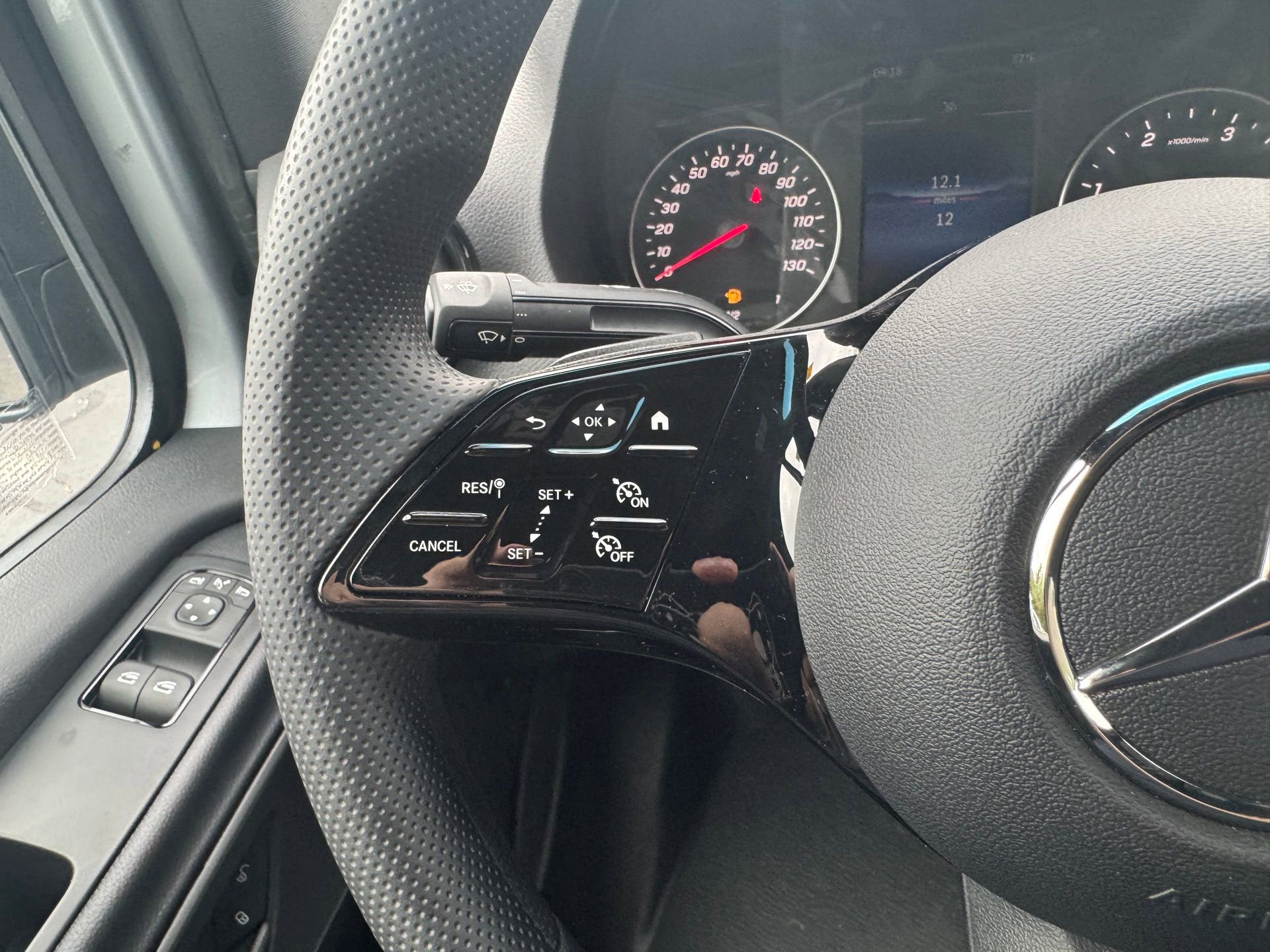 New 2025 Mercedes-Benz Sprinter 2500 image 10