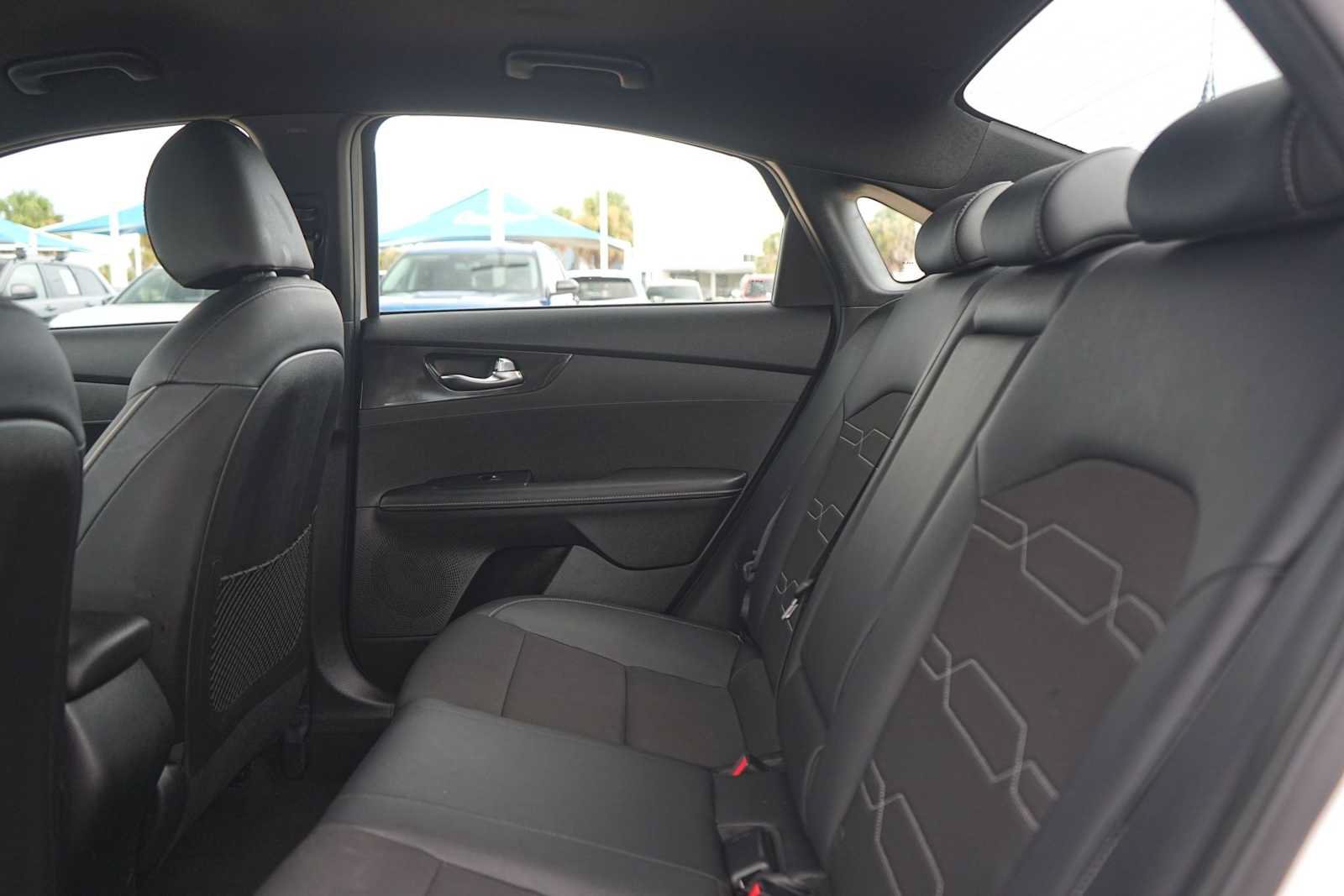 Used 2023 Kia Forte GT-Line FWD image 14