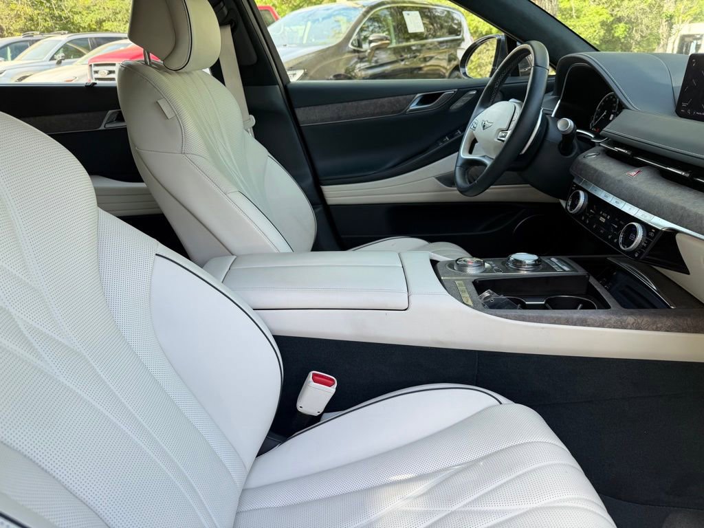 Used 2023 Genesis Electrified G80 image 10