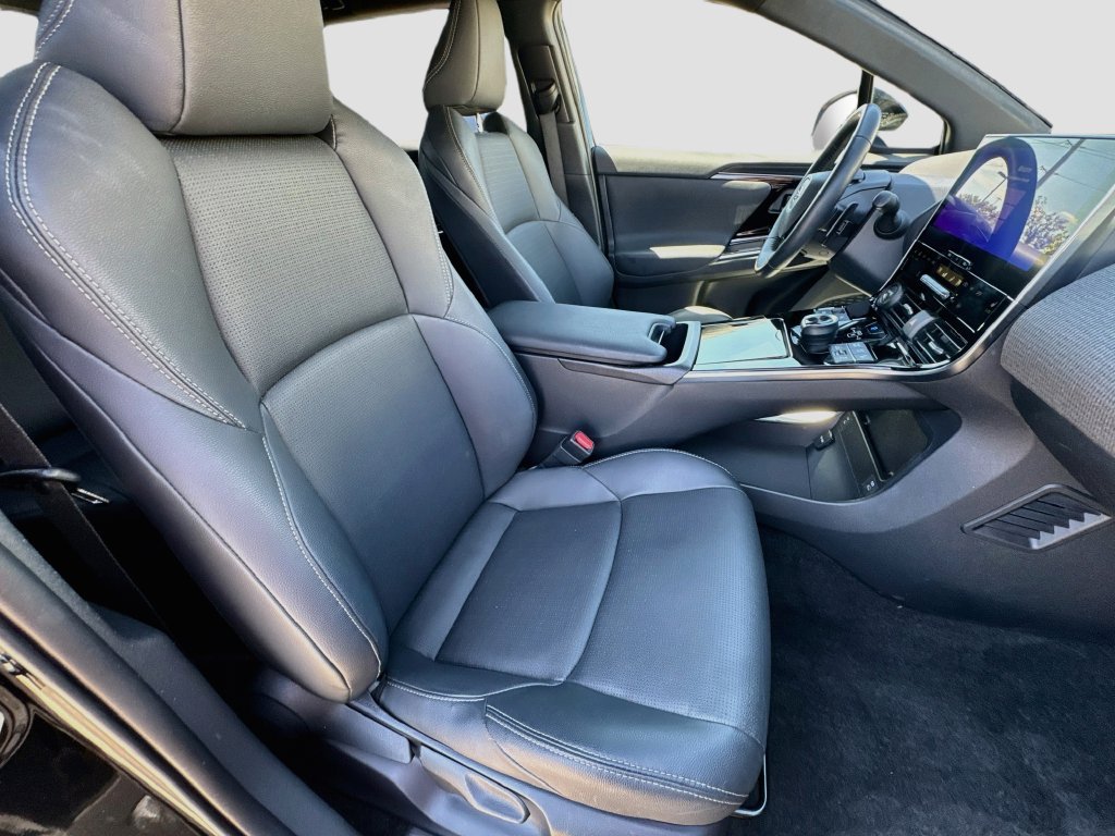 Certified 2023 Subaru Solterra AWD image 37