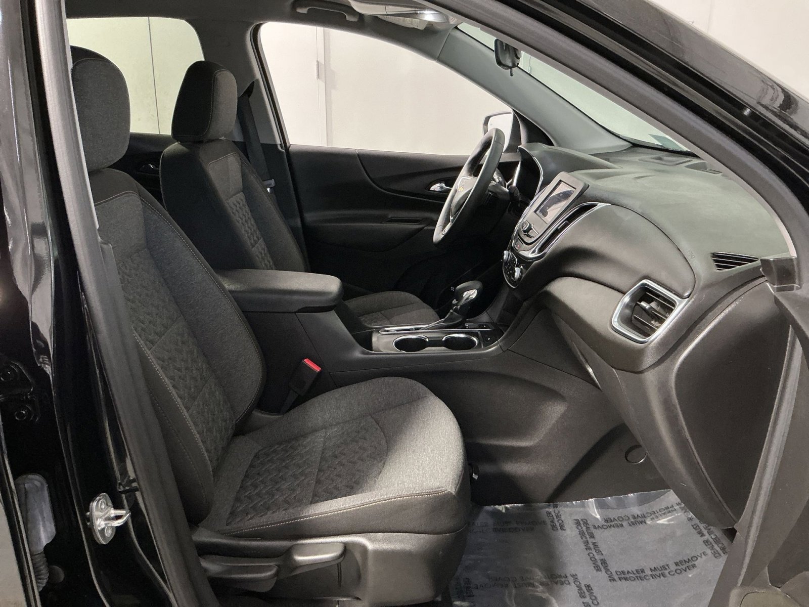 Used 2023 Chevrolet Equinox LT image 33