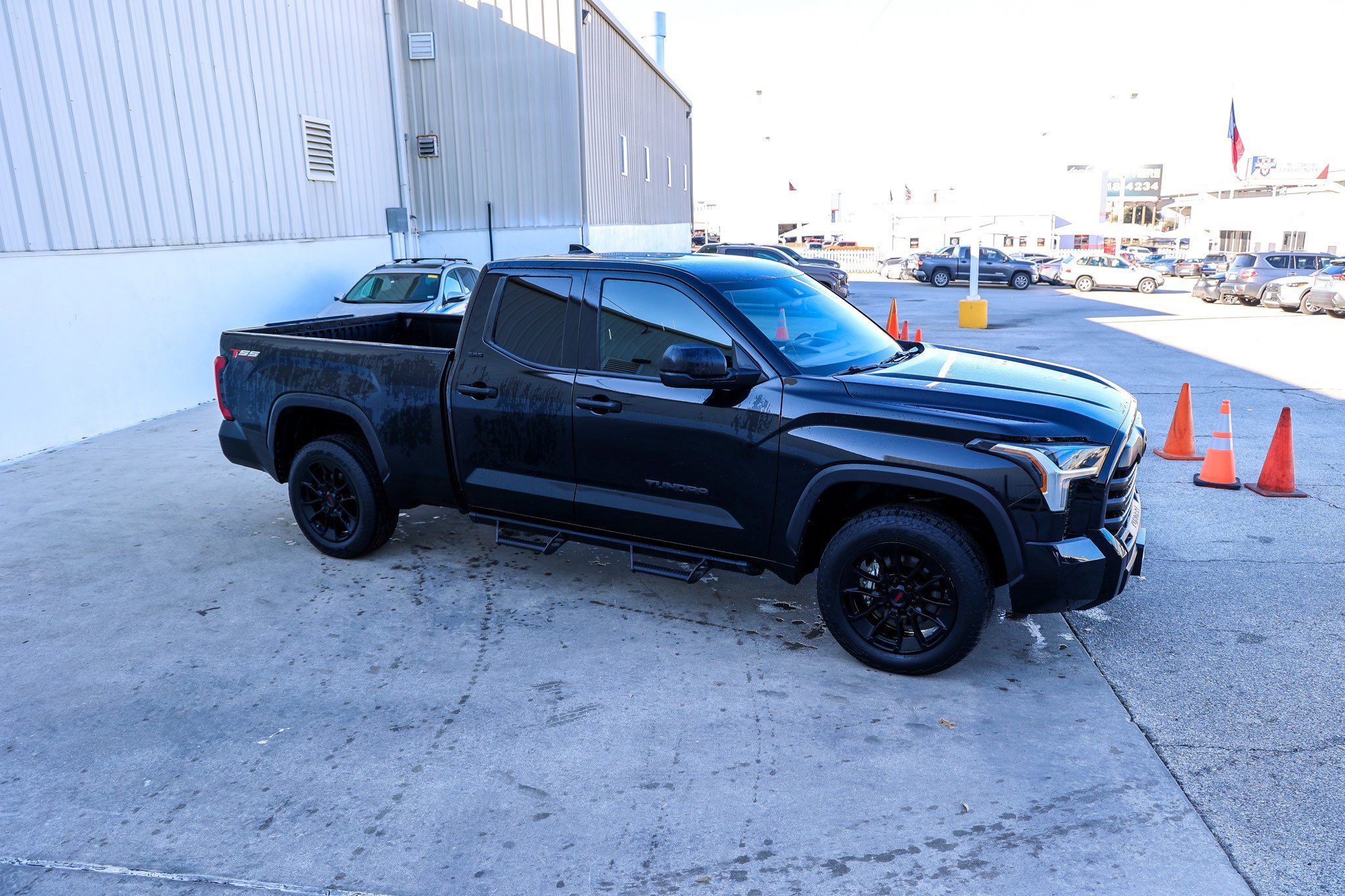 Used 2023 Toyota Tundra SR5 image 6