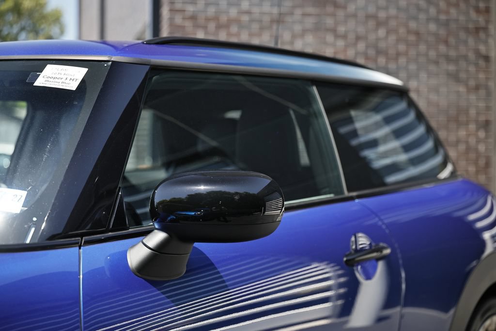 Used 2025 MINI Cooper S FWD image 11