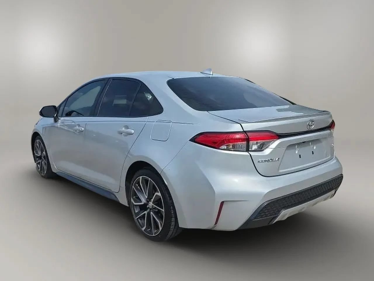 Used 2020 Toyota Corolla SE FWD image 6