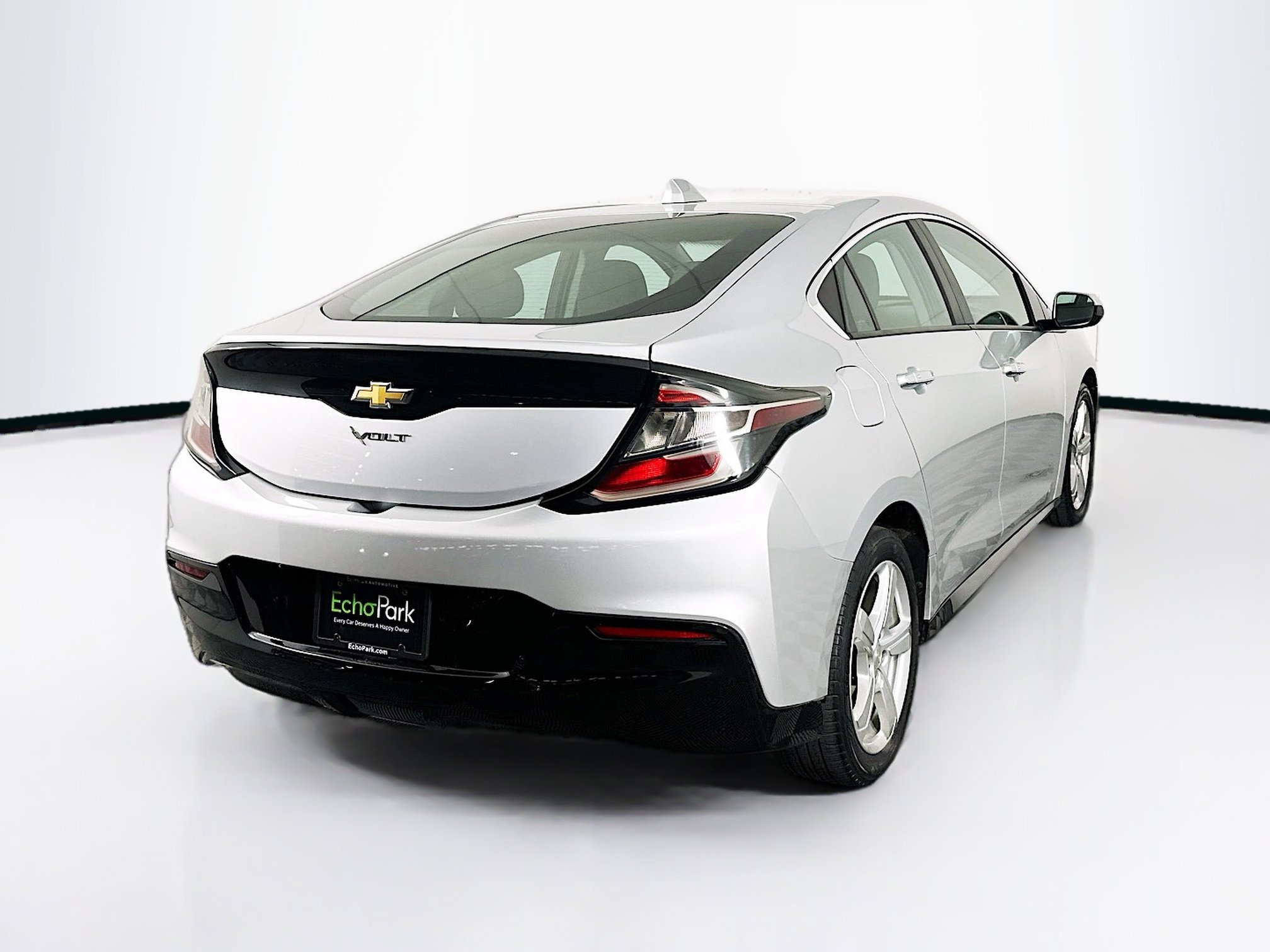 Used 2018 Chevrolet Volt LT image 9