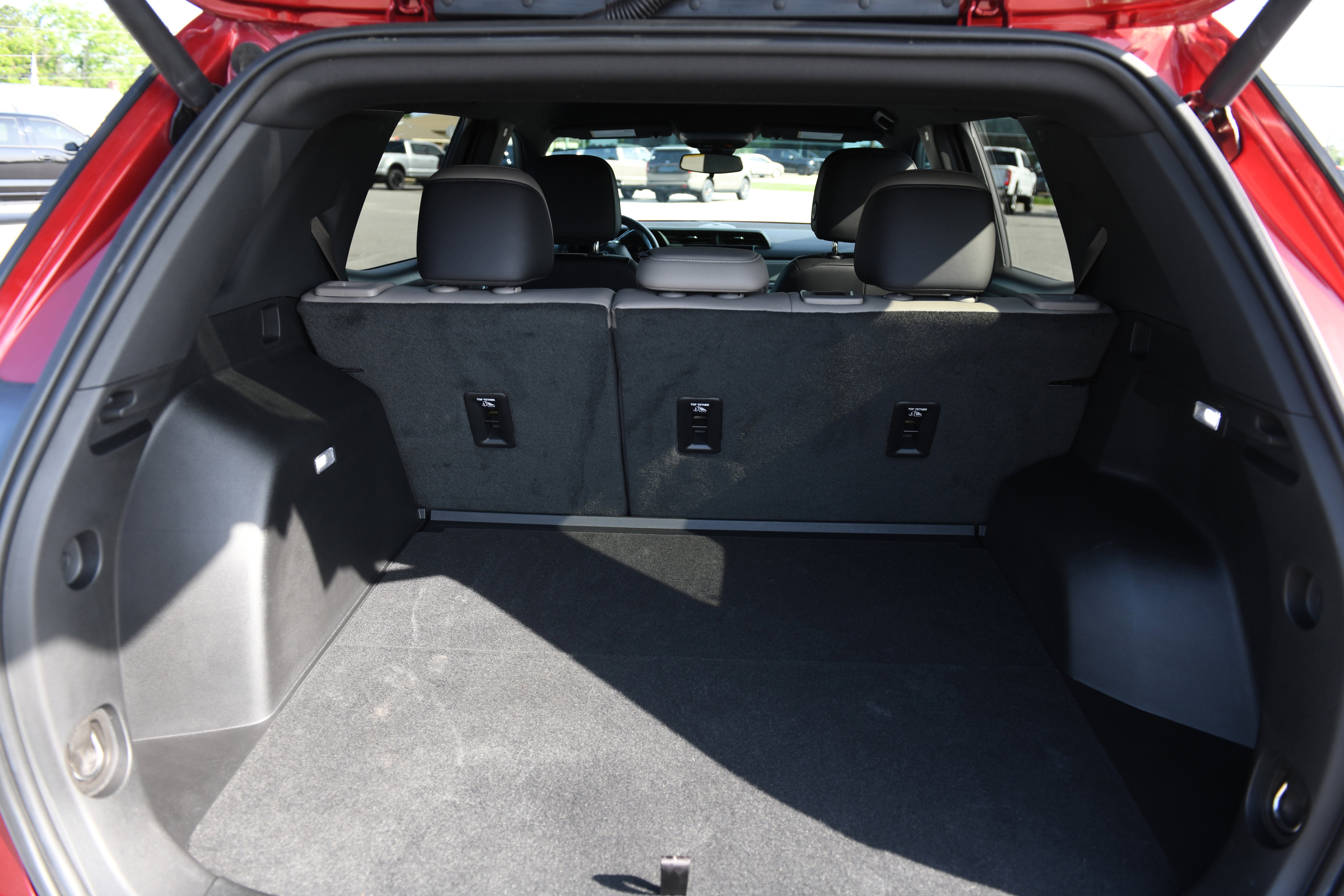 Used 2025 GMC Terrain Elevation w/ Elevation Premium Package AWD/4WD image 13