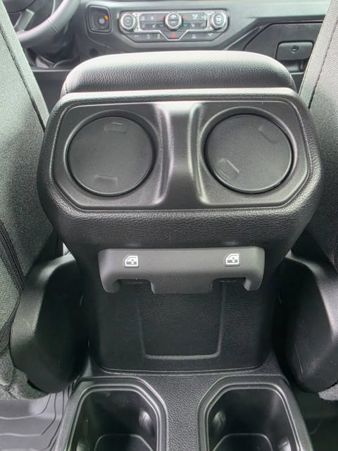 New 2026 Jeep Gladiator Sport AWD/4WD image 10