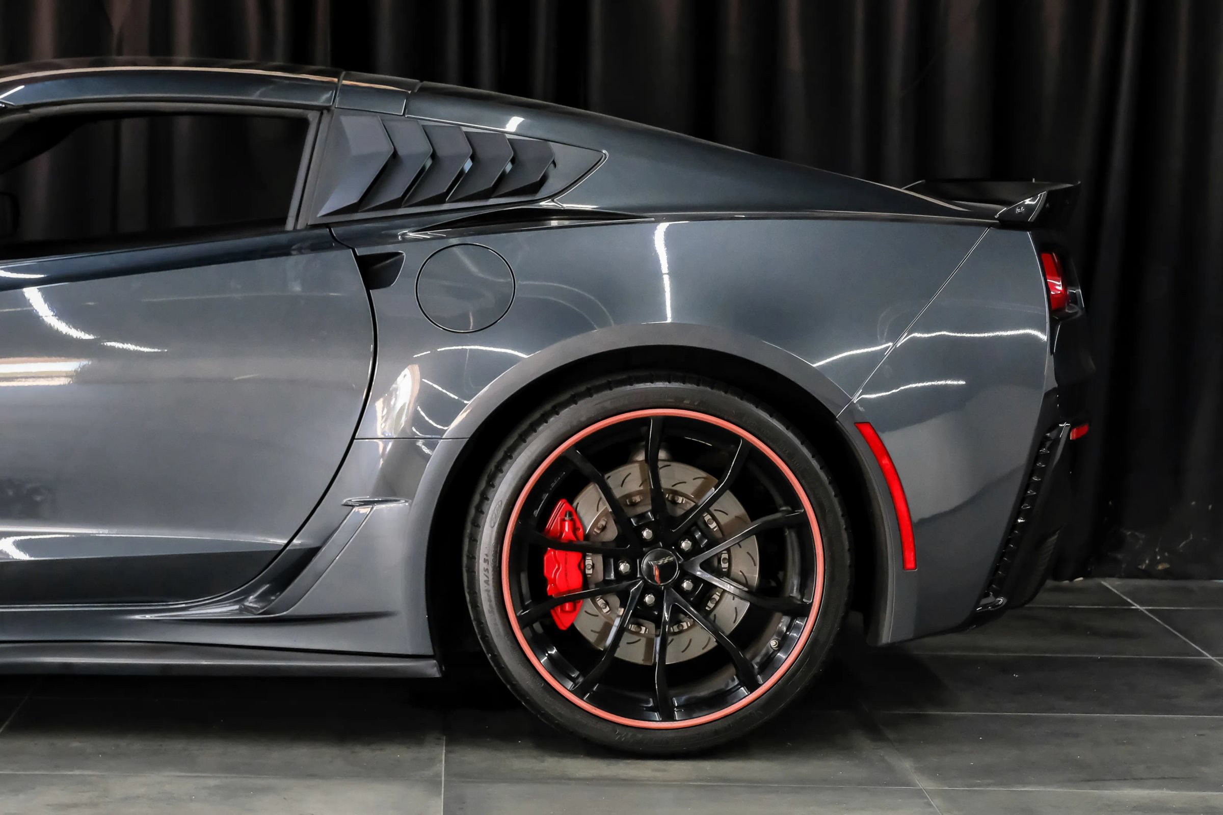 Used 2017 Chevrolet Corvette Grand Sport RWD image 13