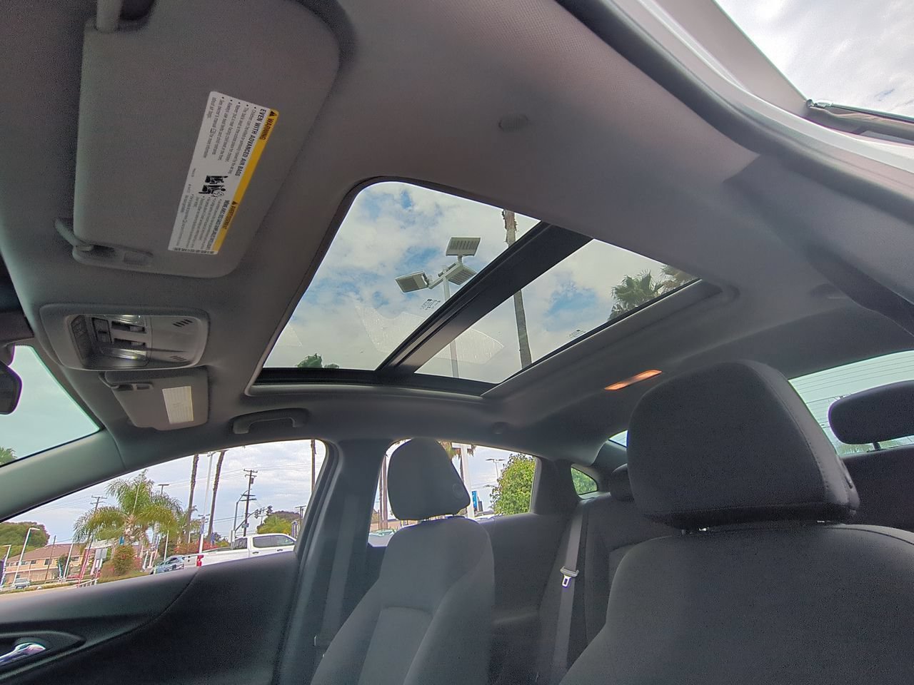 Used 2024 Chevrolet Malibu LT FWD image 18