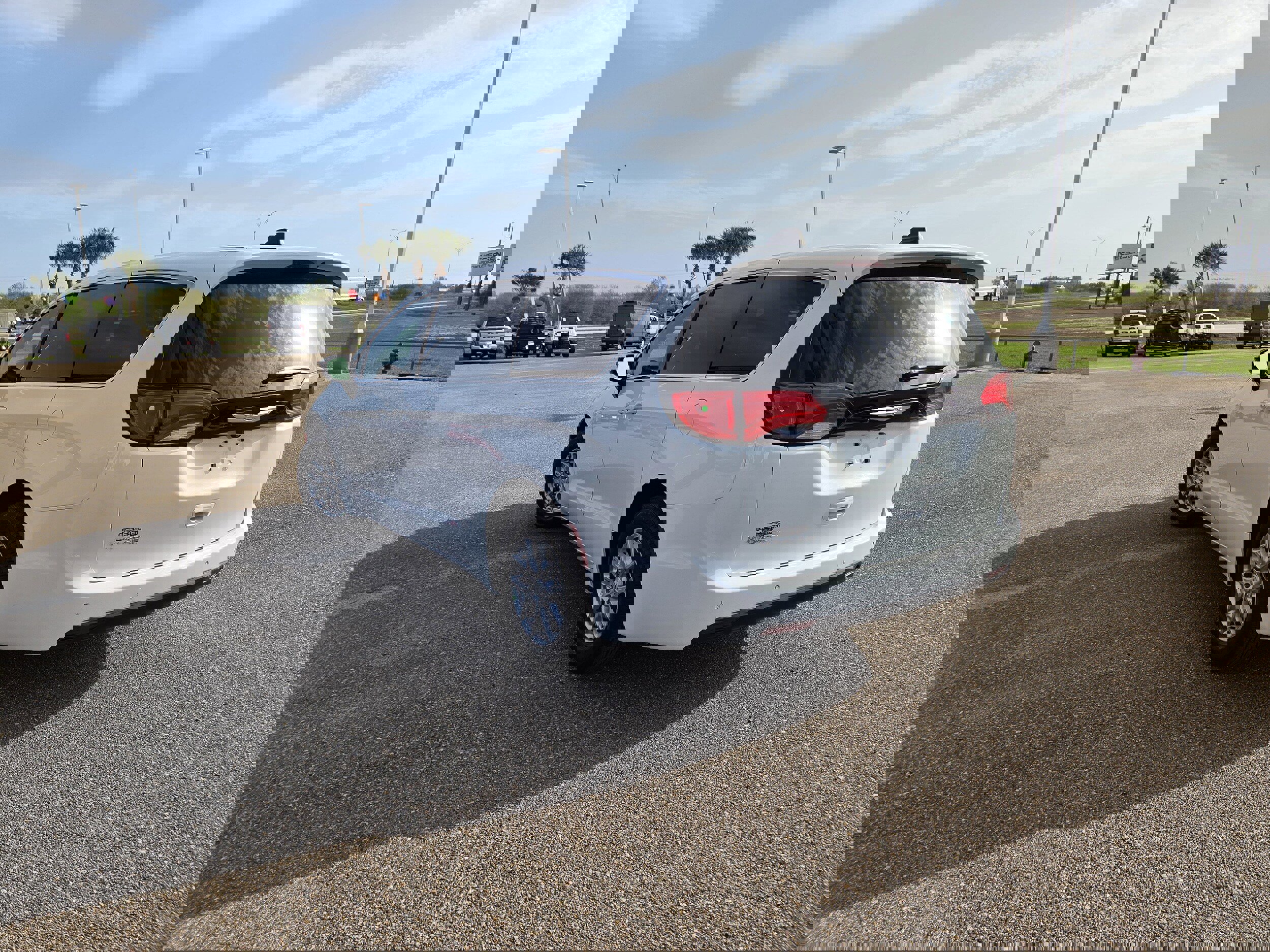 New 2026 Chrysler Voyager LX image 5