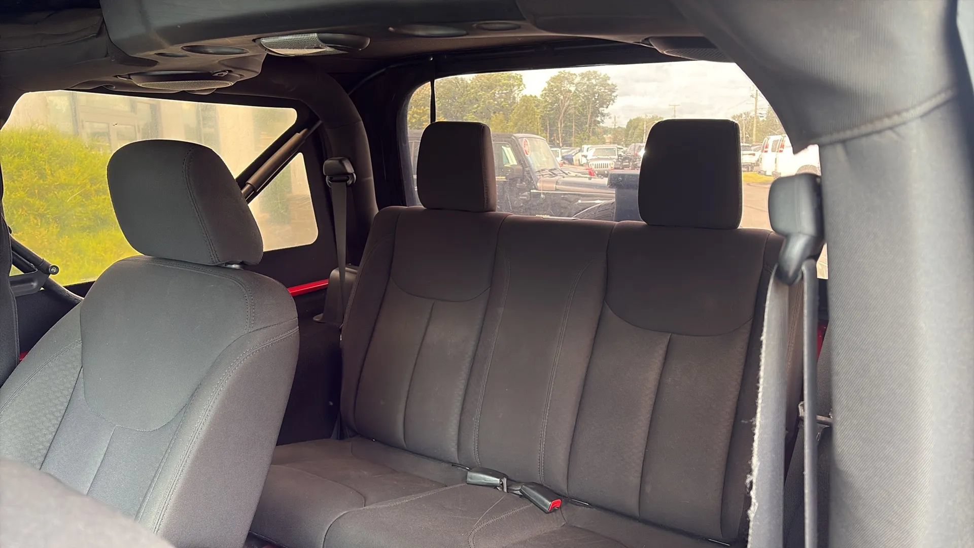 Used 2014 Jeep Wrangler Sport w/ Connectivity Group AWD/4WD image 24