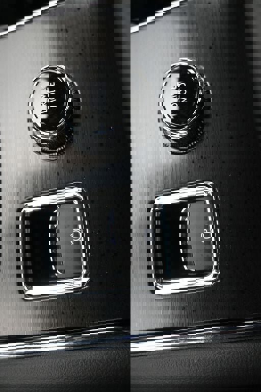 New 2026 Lincoln Aviator AWD image 22