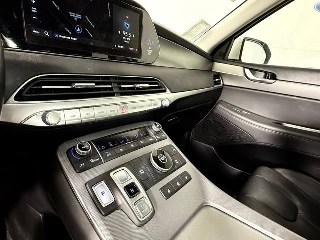 Used 2022 Hyundai Palisade SEL w/ Premium Package FWD image 19