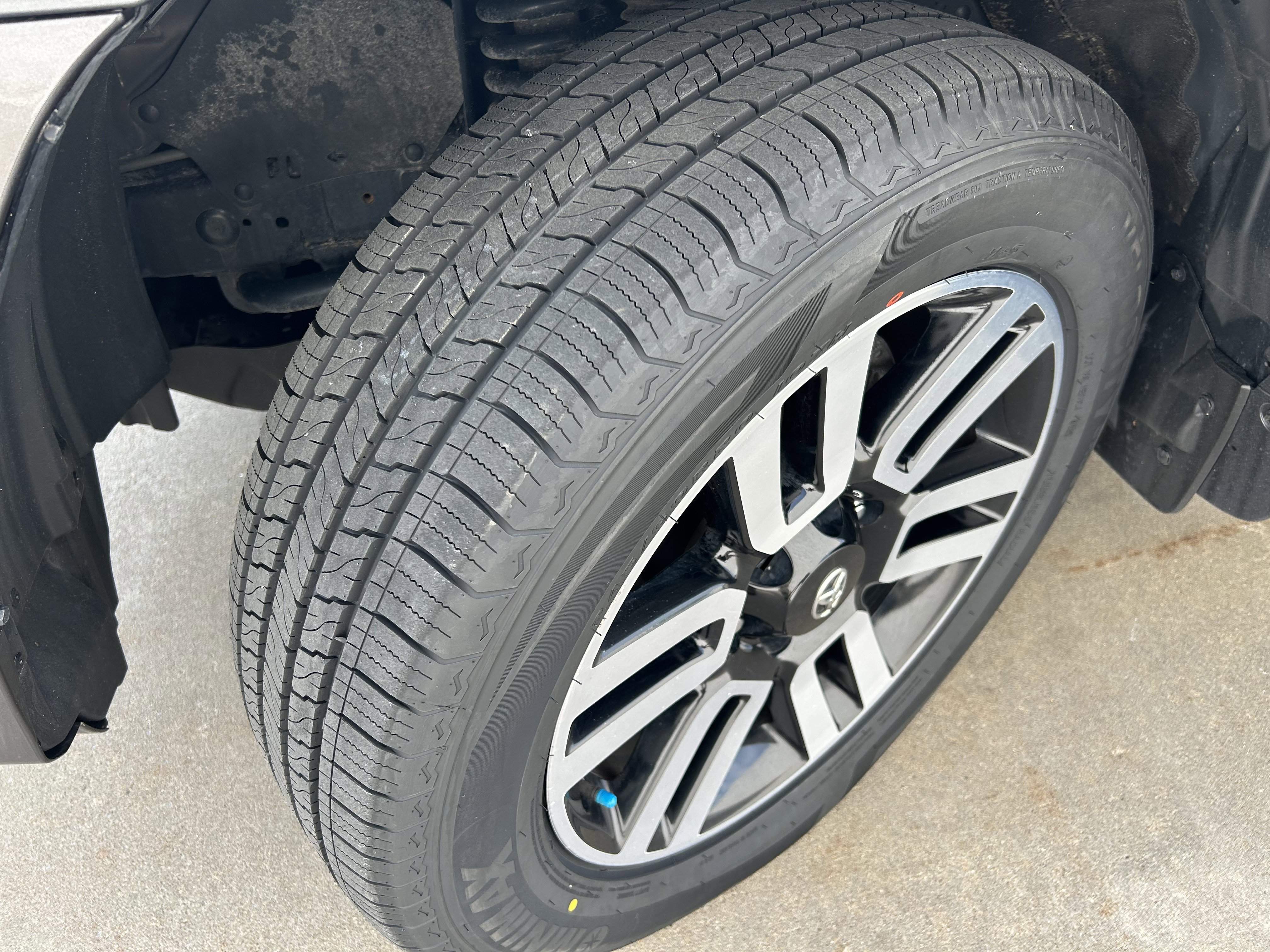 Certified 2023 Toyota 4Runner Limited AWD/4WD image 10
