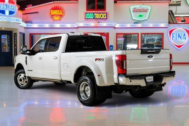 Used 2021 Ford F350 Lariat w/ Lariat Ultimate Package AWD/4WD image 4