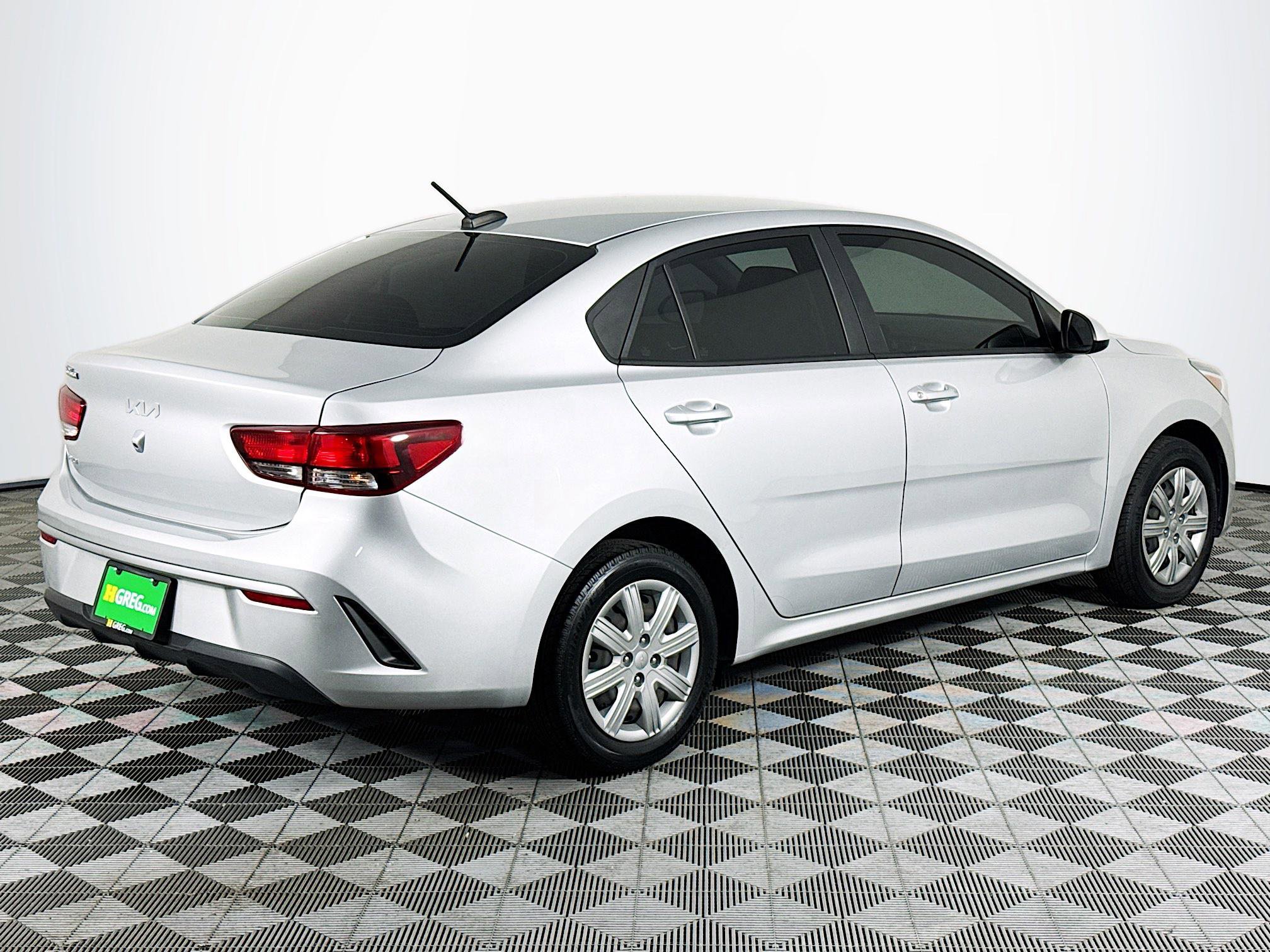 Used 2022 Kia Rio LX image 10