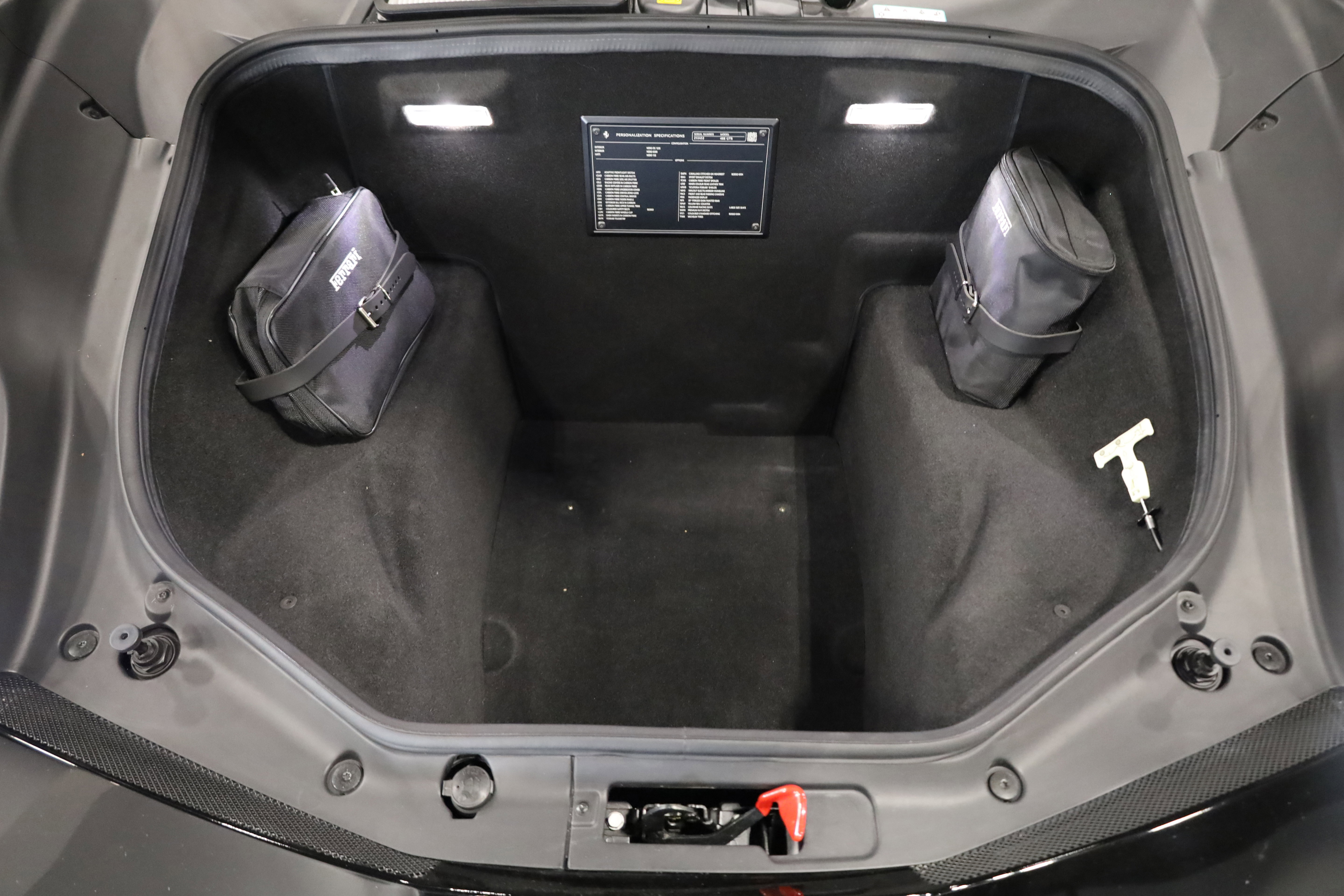 Used 2016 Ferrari 488 GTB image 38