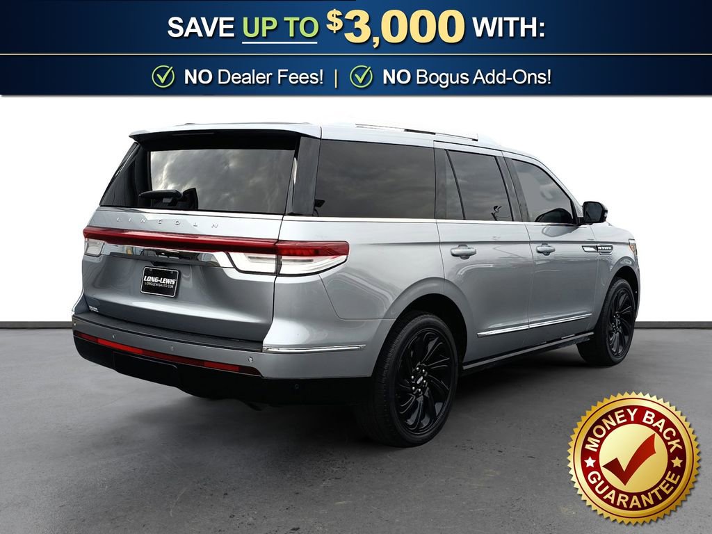 Used 2023 Lincoln Navigator Reserve image 7