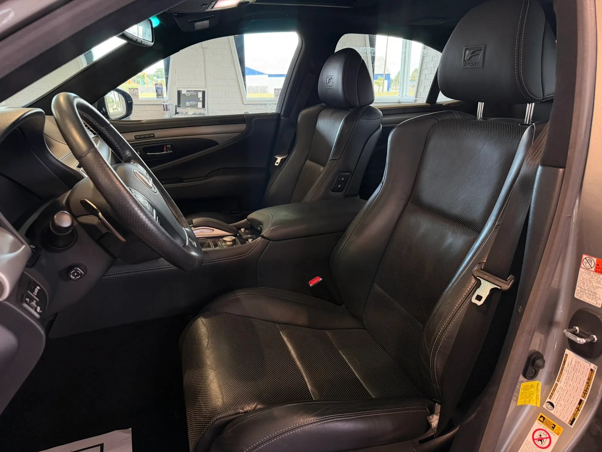 Used 2016 Lexus LS 460 w/ F Sport Package RWD image 10