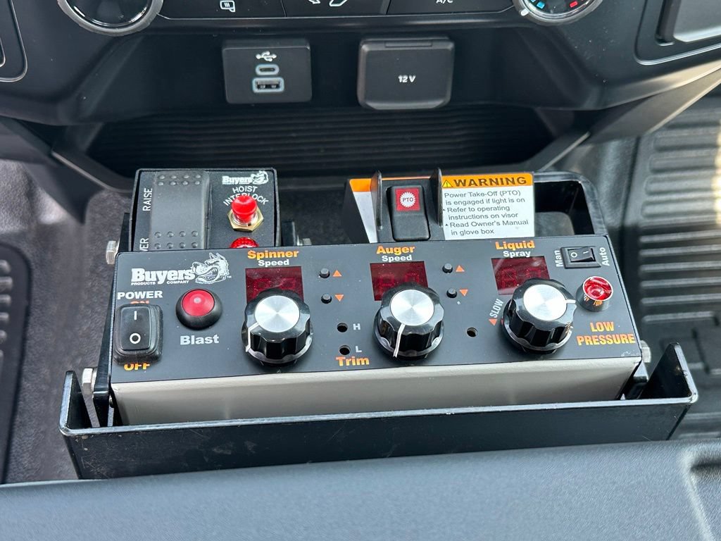 New 2026 Ford F550 4x4 Regular Cab Super Duty image 13