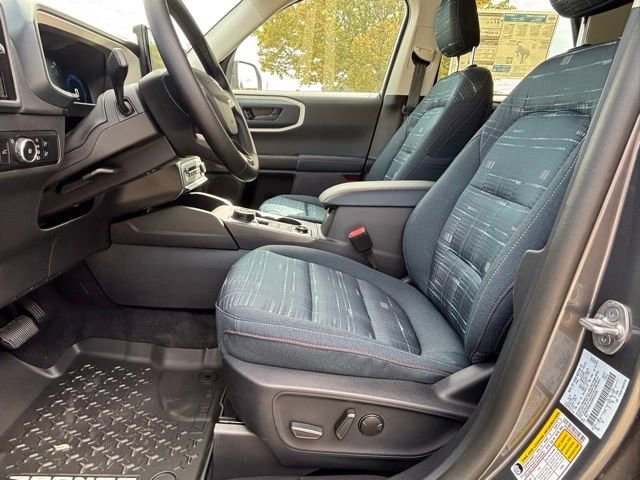 New 2025 Ford Bronco Sport Heritage w/ Convenience Package image 9