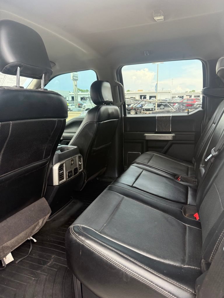Used 2018 Ford F250 Lariat w/ Lariat Value Package AWD/4WD image 22