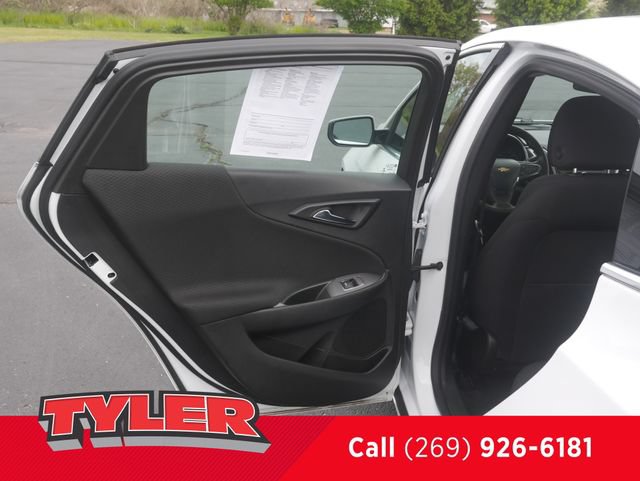 Used 2024 Chevrolet Malibu LT FWD image 18