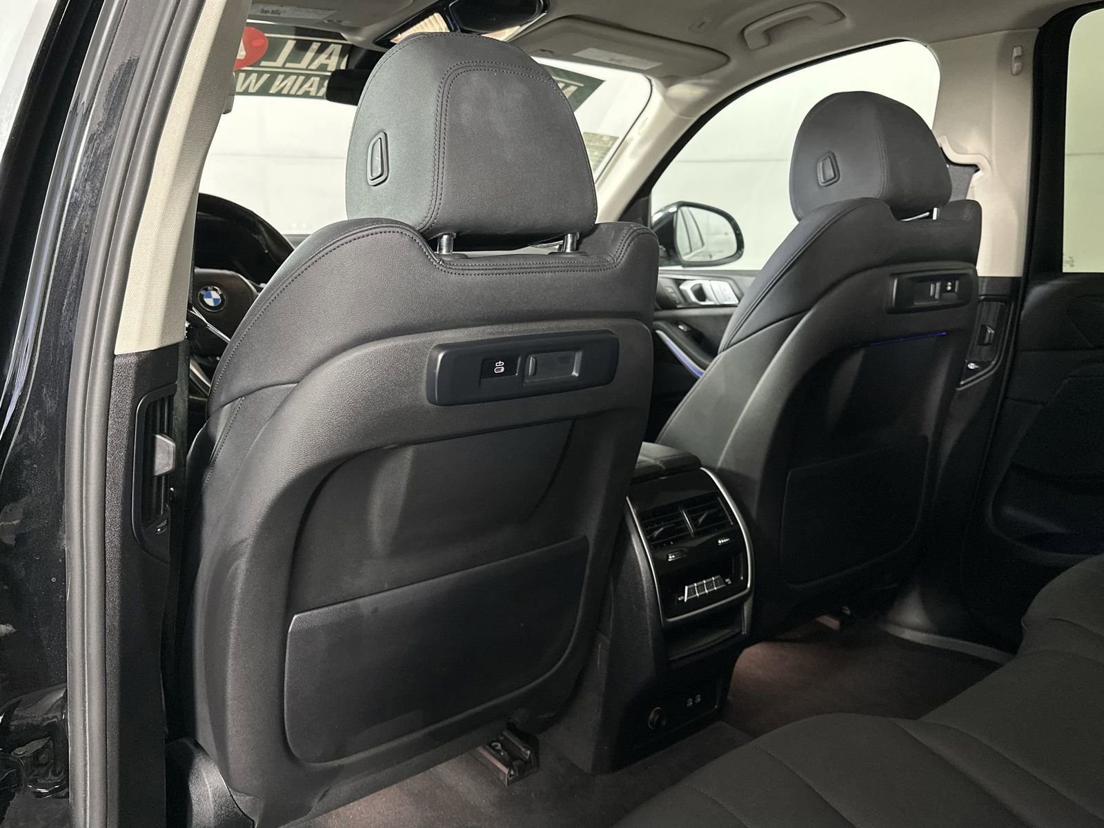 Used 2022 BMW X7 xDrive40i image 28