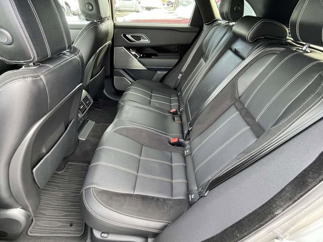 Used 2021 Land Rover Range Rover Velar R-Dynamic S image 12